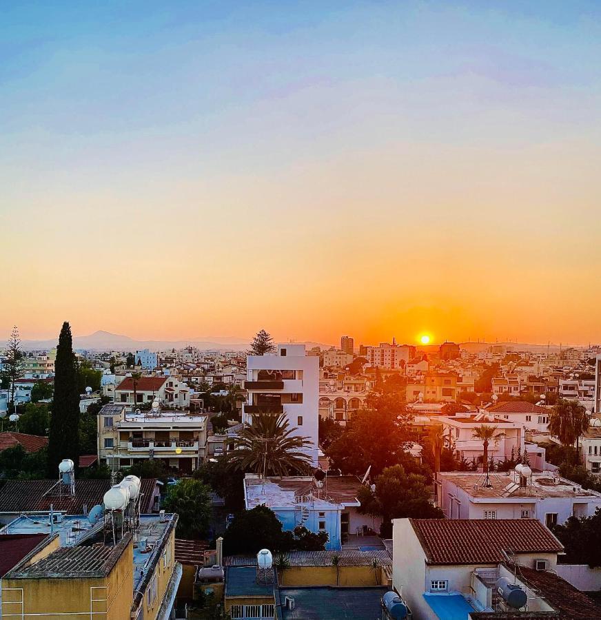 דירות לרנקה The Penthouse 401 מראה חיצוני תמונה
